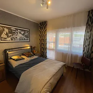 Andel With Terrace Apartamento Praga